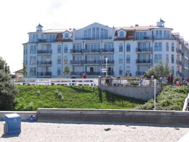 Appartementhaus Atlantik Kuehlungsborn Exterior foto